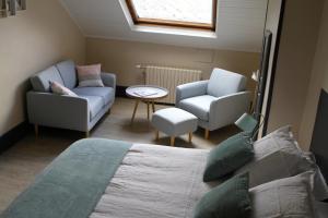 B&B / Chambres d'hotes Une maison en ville, Hyper Centre ville, Spa : photos des chambres