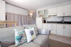 Appartements Beautiful studio close to beach private parking : photos des chambres