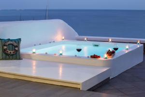 Villa William's Red Beach Santorini Greece