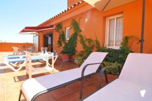 HomeHolidaysRentals Aqua