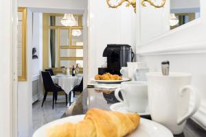 Chestnut & Eliza Suites - Superior Homes Downtown