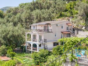 3 star appartement Apartments Midžor Petrovac Montenegro