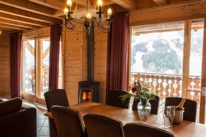 Chalet room in Chalet Tara