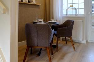 Huisje aan de gracht