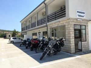Rooms & Pansion Odmor 