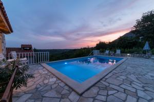 Olive Garden Apartments