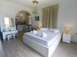 Studios Andromache Skopelos Greece