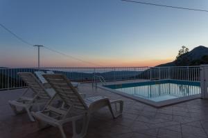 Holiday Home Urlović