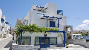 Hotel Rea Naxos Greece