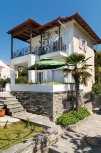 Beach front villa - 索佐波尔