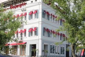 Бутик Отель Атриум - Виктория - Сухум