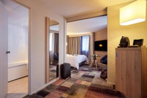 Hotels Mercure Le Havre Centre Bassin Du Commerce : photos des chambres