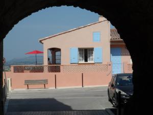 Maisons de vacances Place du Chateau : photos des chambres