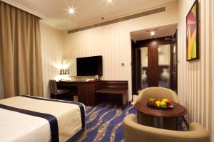 Standard Double or Twin Room room in Raviz Center Point Hotel