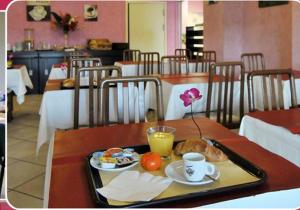 Hotels Prim Hotel Reims : photos des chambres