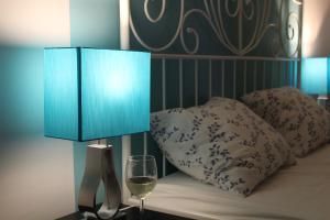 Appartement Mayer's Harbor Apartment Als&oacute;&ouml;rs Ungarn