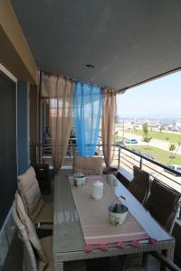 Lakis Luxury Apartment