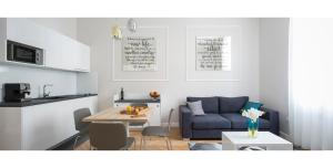 White Rose Apartment