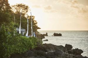 Jimbaran Bay, Kuta Selatan, Kabupaten Badung, Bali 80361, Indonesia.