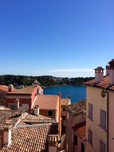 Casa Plava sea view apartment - 3hvězdičkové hotely ve městě Rovinj