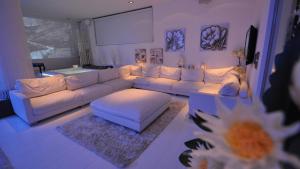 Suite White Elegance