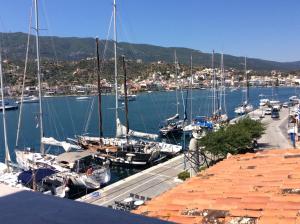 Poros endless view apartment Poros-Island Greece