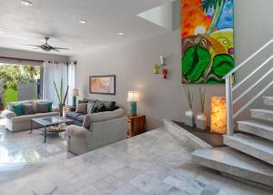 Casa Agua Azul - Family Getaway with Stunning Ocean Views