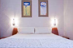 Beachfront apartment in paradise