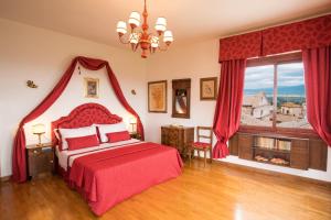 Deluxe Suite with Spa Bath room in Residenza Fabroni