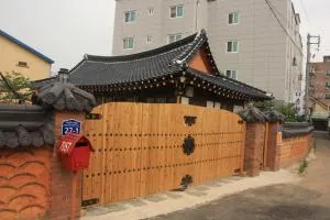 Dasomchae Hanok stay - Naju
