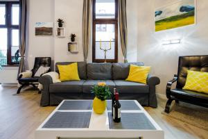 Kings Landing Apartament
