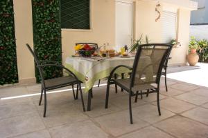 Alexandra Apartment Near Chania Center