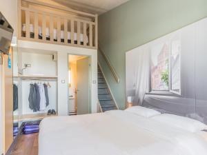 Hotels B&B HOTEL Strasbourg Sud Geispolsheim : photos des chambres