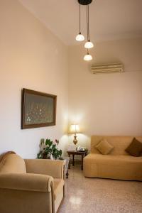 Alexandra Apartment Near Chania Center