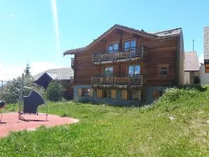 Chalet La Breche - 于埃