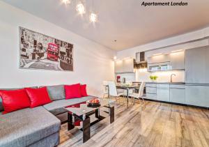 Apartamenty Homely Place 8 - Parking