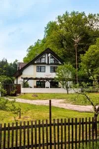 Penzion U kostela Mláka - Stříbřec