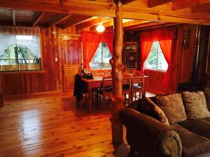 Cabana en Las Cascadas