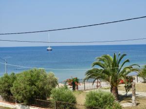 Royalty Suites Sea Side Halkidiki Greece