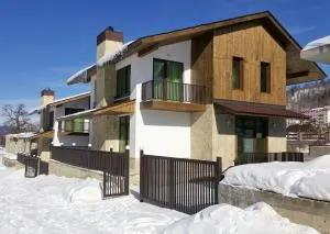 Crystal Town House - Bakuriani