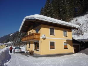 Vronis Landhaus Apartments