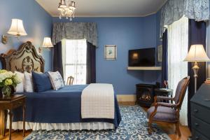 Deluxe Queen Room room in Rockland Talbot House