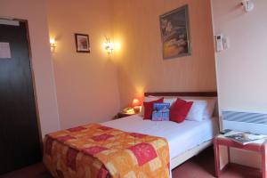 Hotels Hotel SABLES D'O et son restaurant LE 16 BIS : photos des chambres