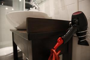 Apartamento central, novo e com garagem em Curitiba