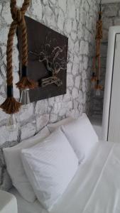 Milo Milo Suites Milos Greece