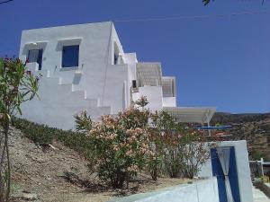 Agnanti Apartments Sifnos Greece