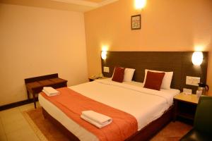 Goa Woodlands Hotel