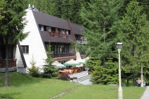 Hotel Ostoja Górska Koninki Niedźwiedź Polen