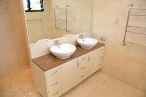 Noosa Village River Resort