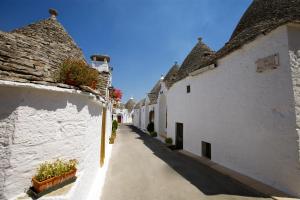 Standard Trullo room in Trulli e Puglia Resort
